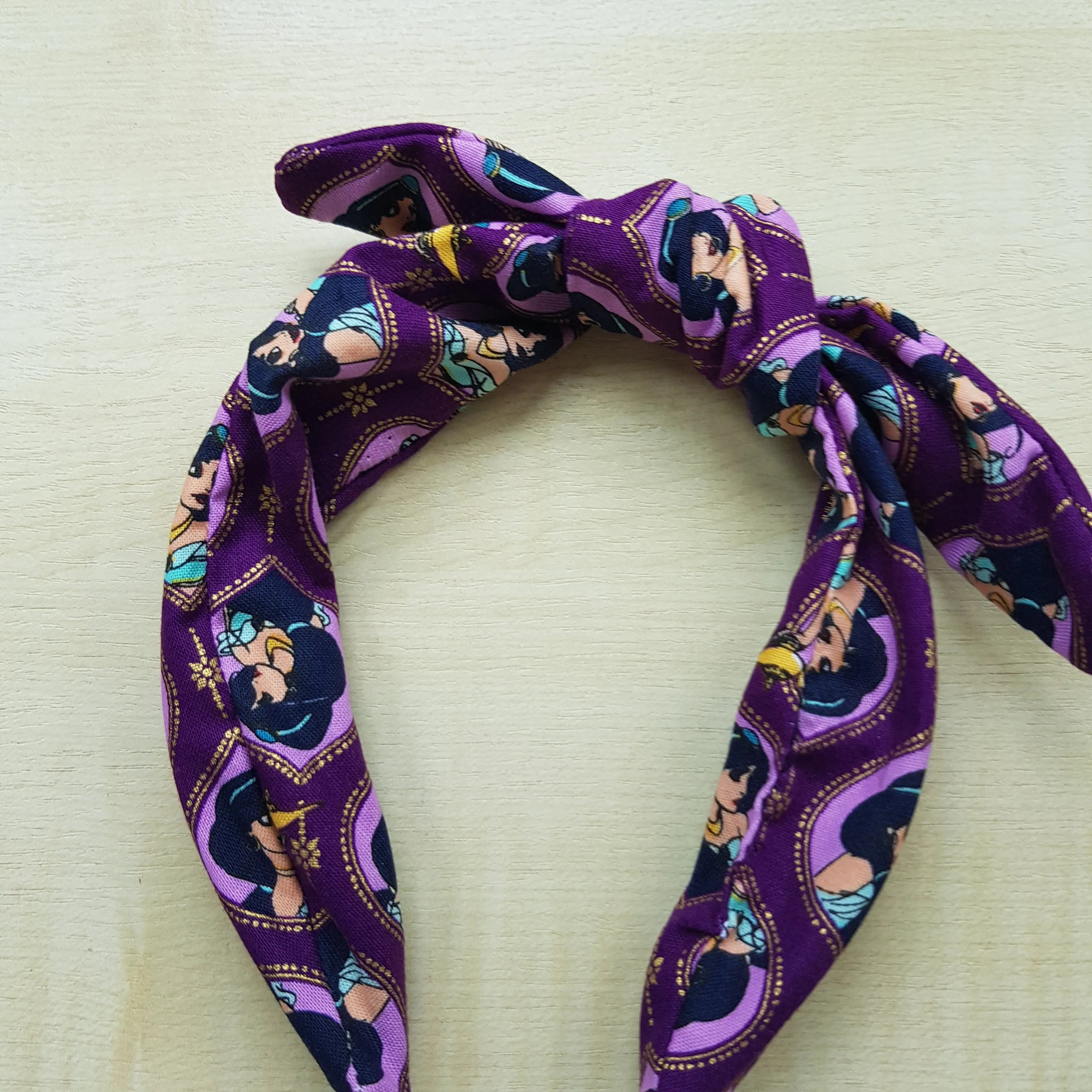 Princess knotbands