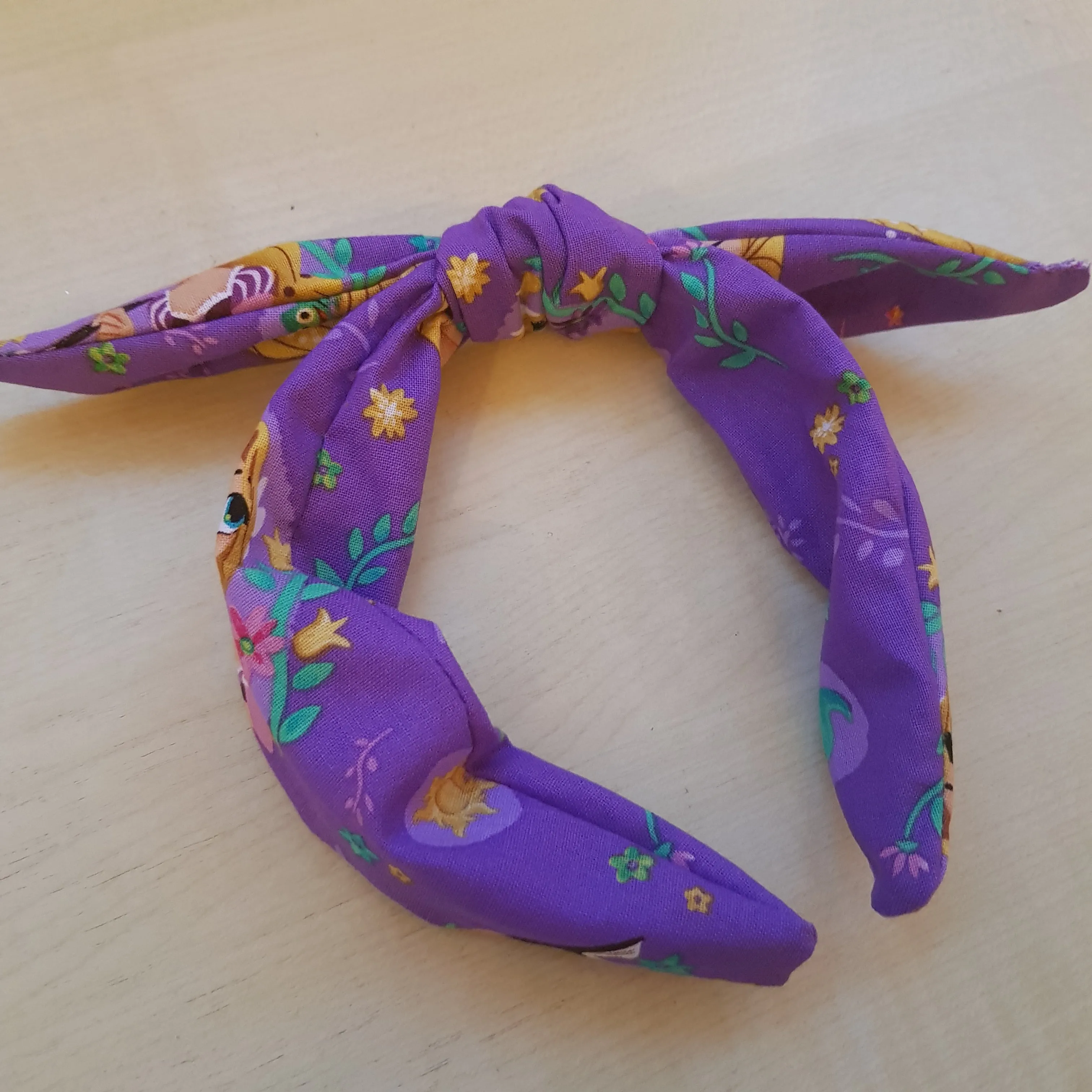 Princess knotbands