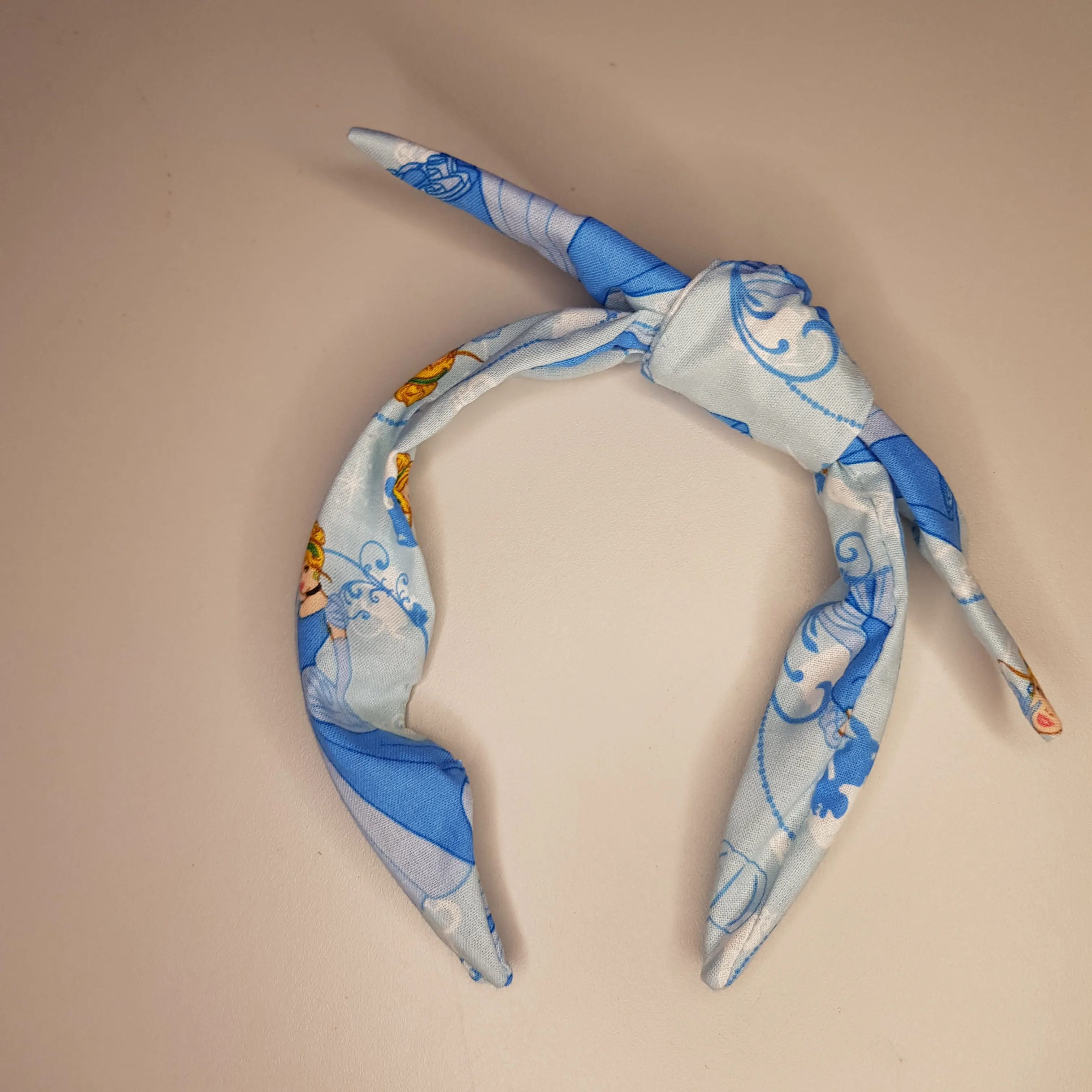 Princess knotbands