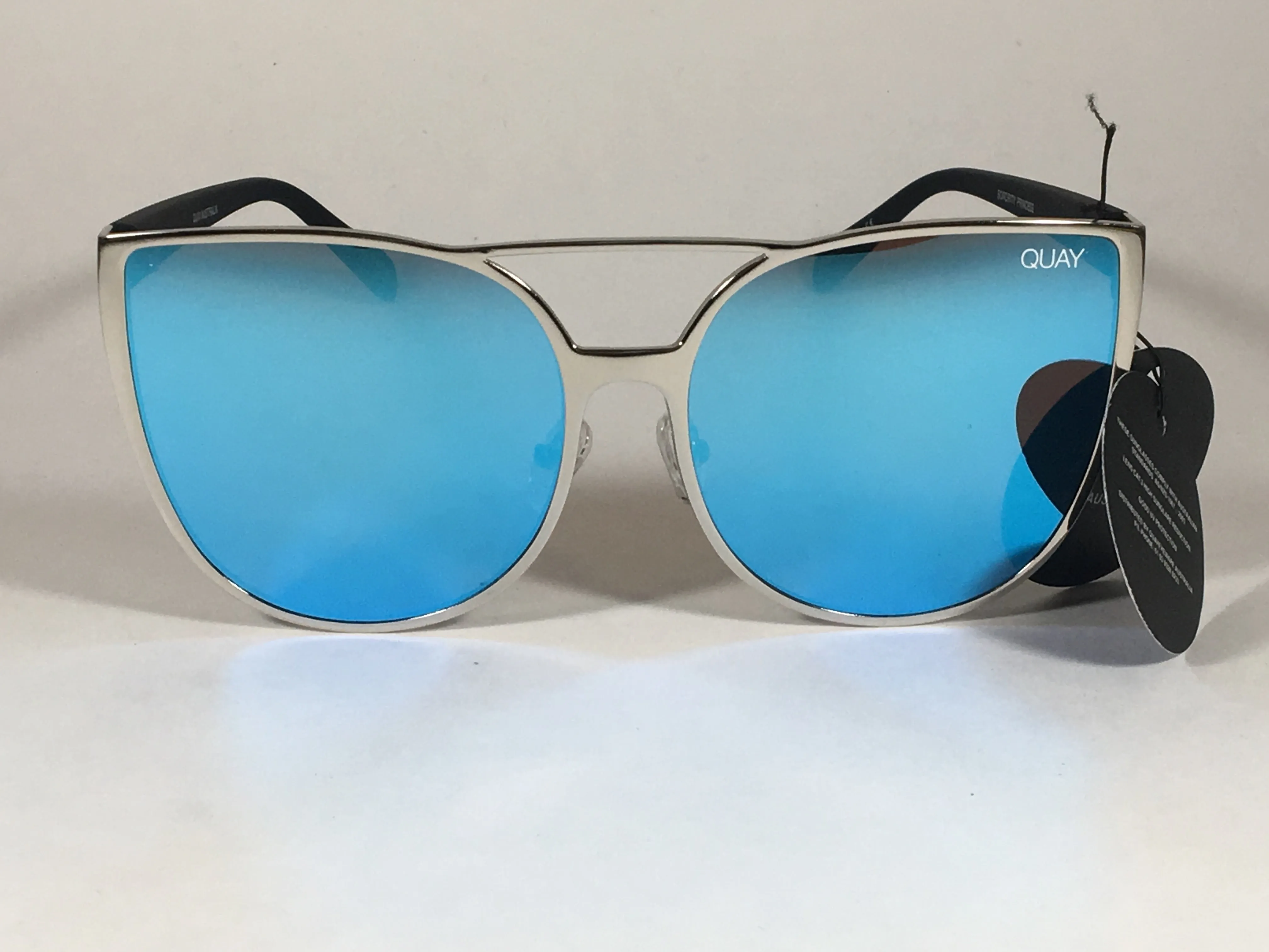 Quay Sorority Princess Sunglasses Large Cat Eye Silver Metal Blue Mirror Lens QW000162 SLV BLUE