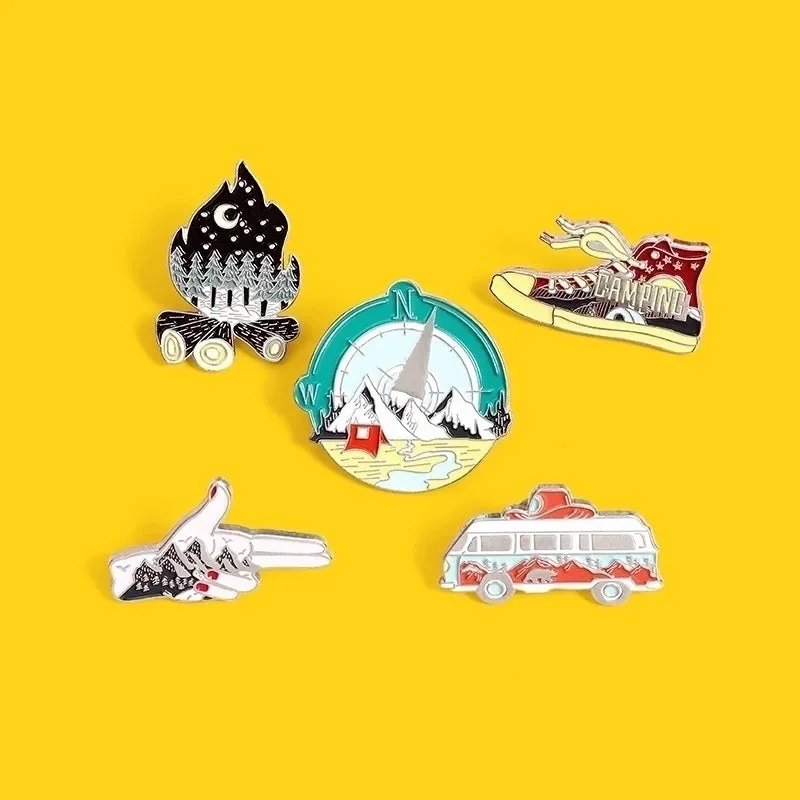 Retro Pin Cartoon Alloy Stoving Varnish Unisex Brooches