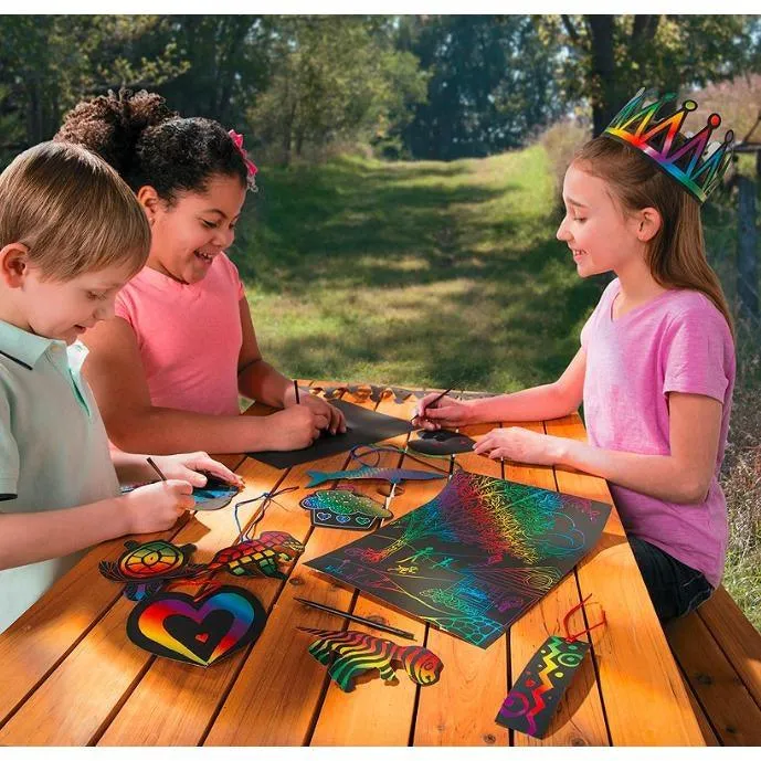 Scratch Art Superheroes (24 Pack)