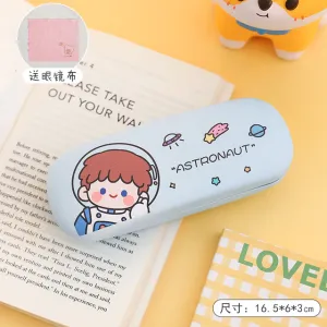 SekelBoer Cartoon Astronaut Sunglasses Case