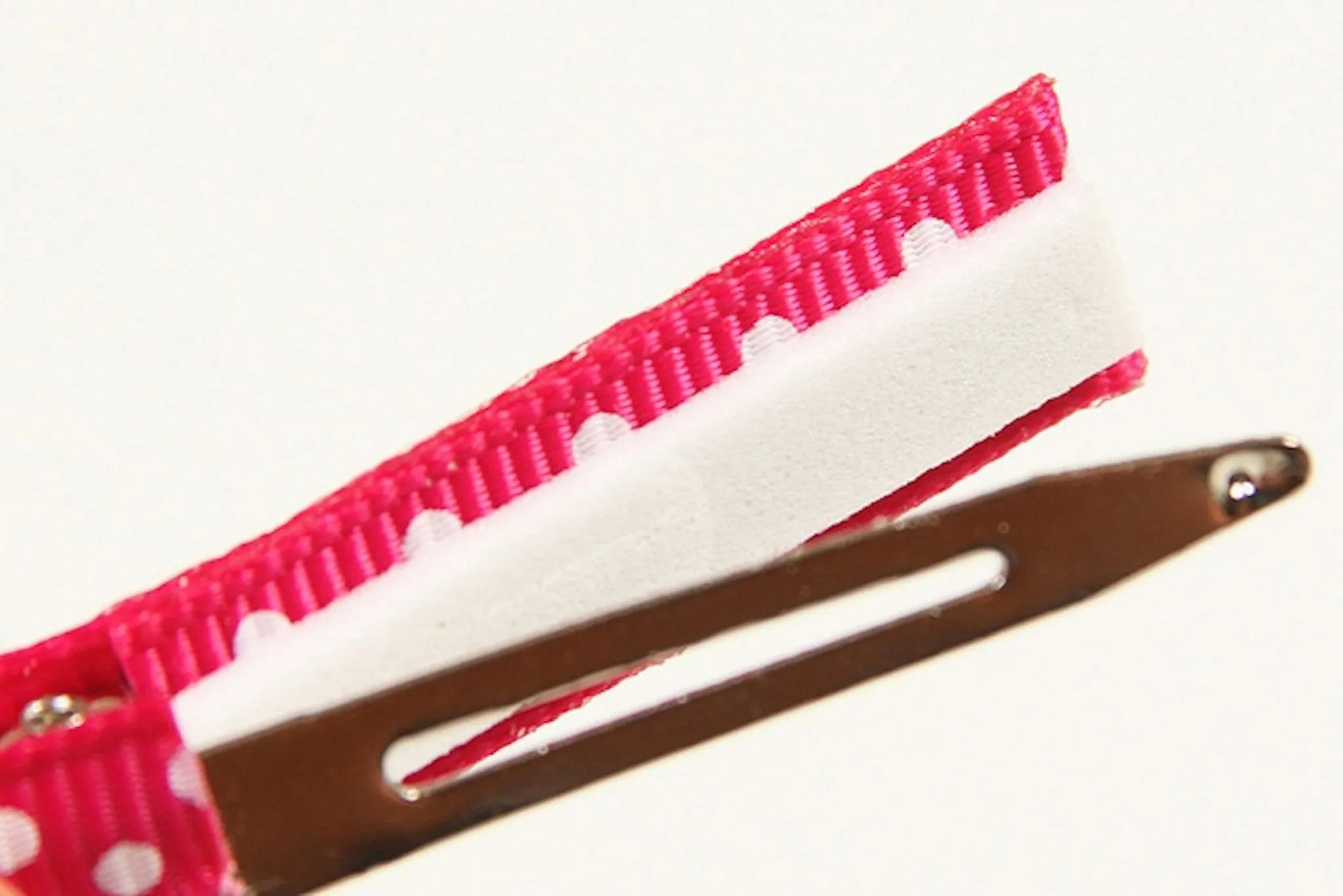 Set de 7 Barrettes Anti-Glisse Assorties à Pois Blancs