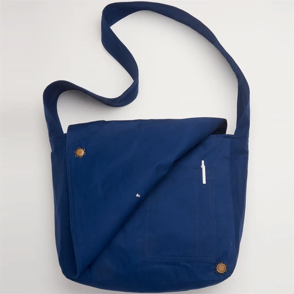 Simplicity Sewing Pattern S9369 Messenger Bags and Laptop Sleeves