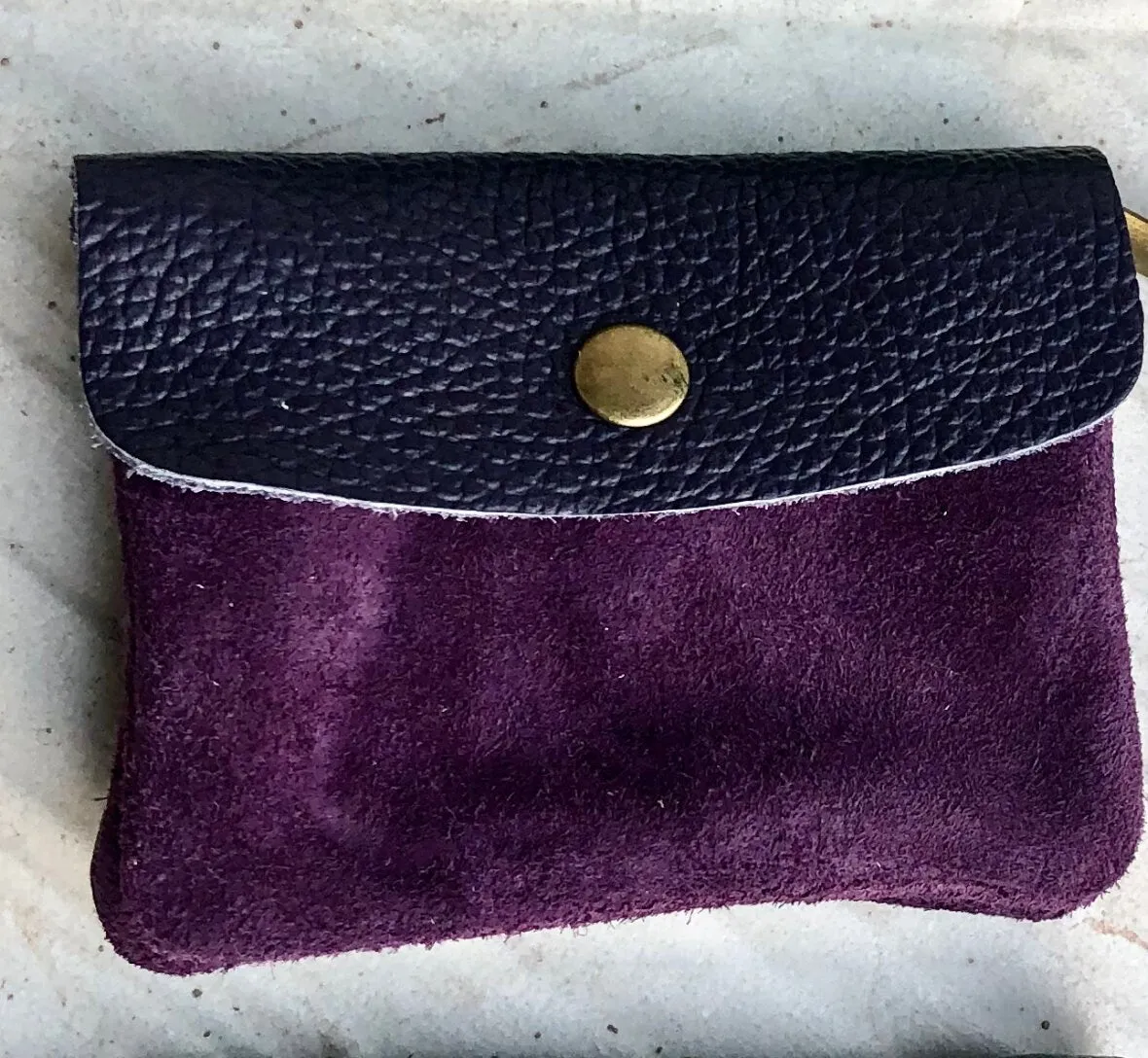 Small coin purse in genuine leather with 3 pockets, zipper  and flap. Fits credit cards, coins, bills. Retro style soft leather wallet.