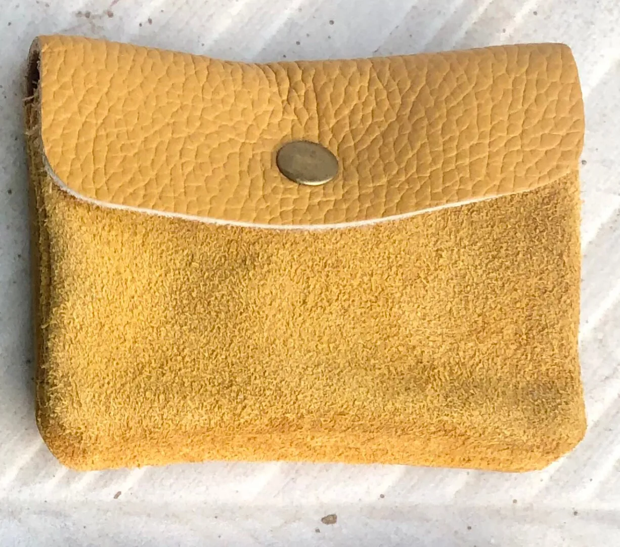 Small coin purse in genuine leather with 3 pockets, zipper  and flap. Fits credit cards, coins, bills. Retro style soft leather wallet.