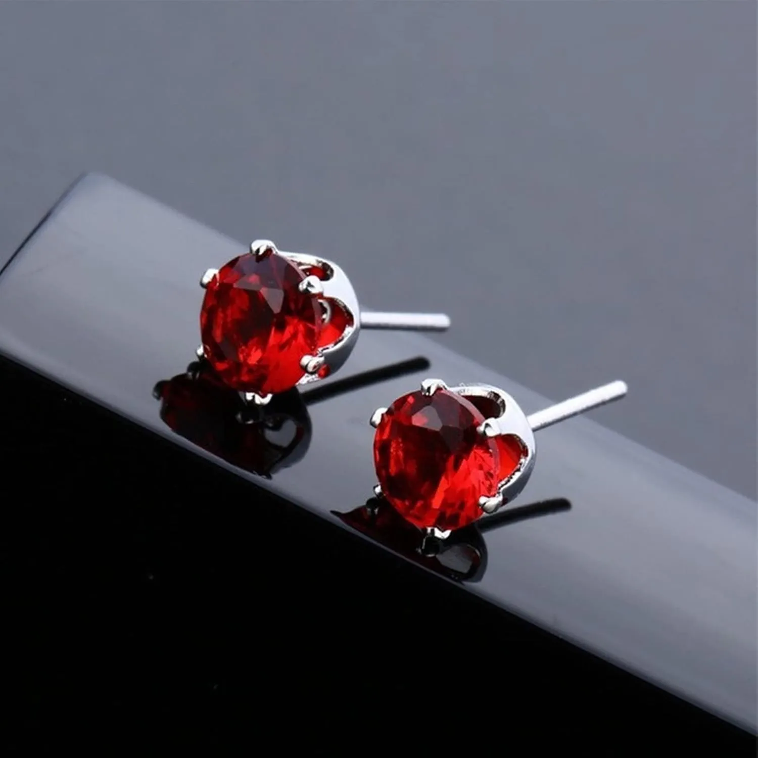Stud Earrings, Cubic Zirconia Earrings Studs Copper White Flower Shape 6 Claws Solid Zircon Mother's Day Gifts