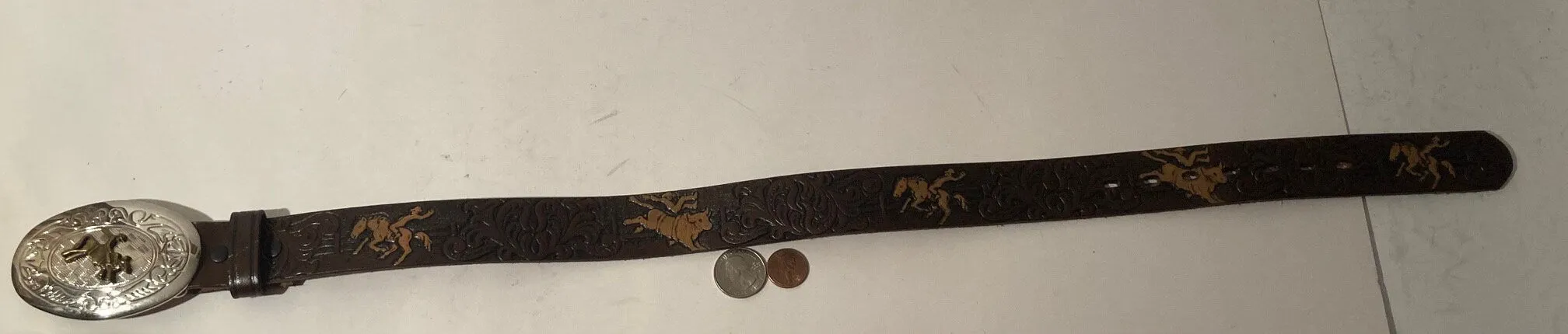 Vintage Metal Belt Buckle and Leather Belt, Wrangler, Size 19 to 24, Made in Mexico, Country & Western, Western Wear, Quality, Fashion, Belt