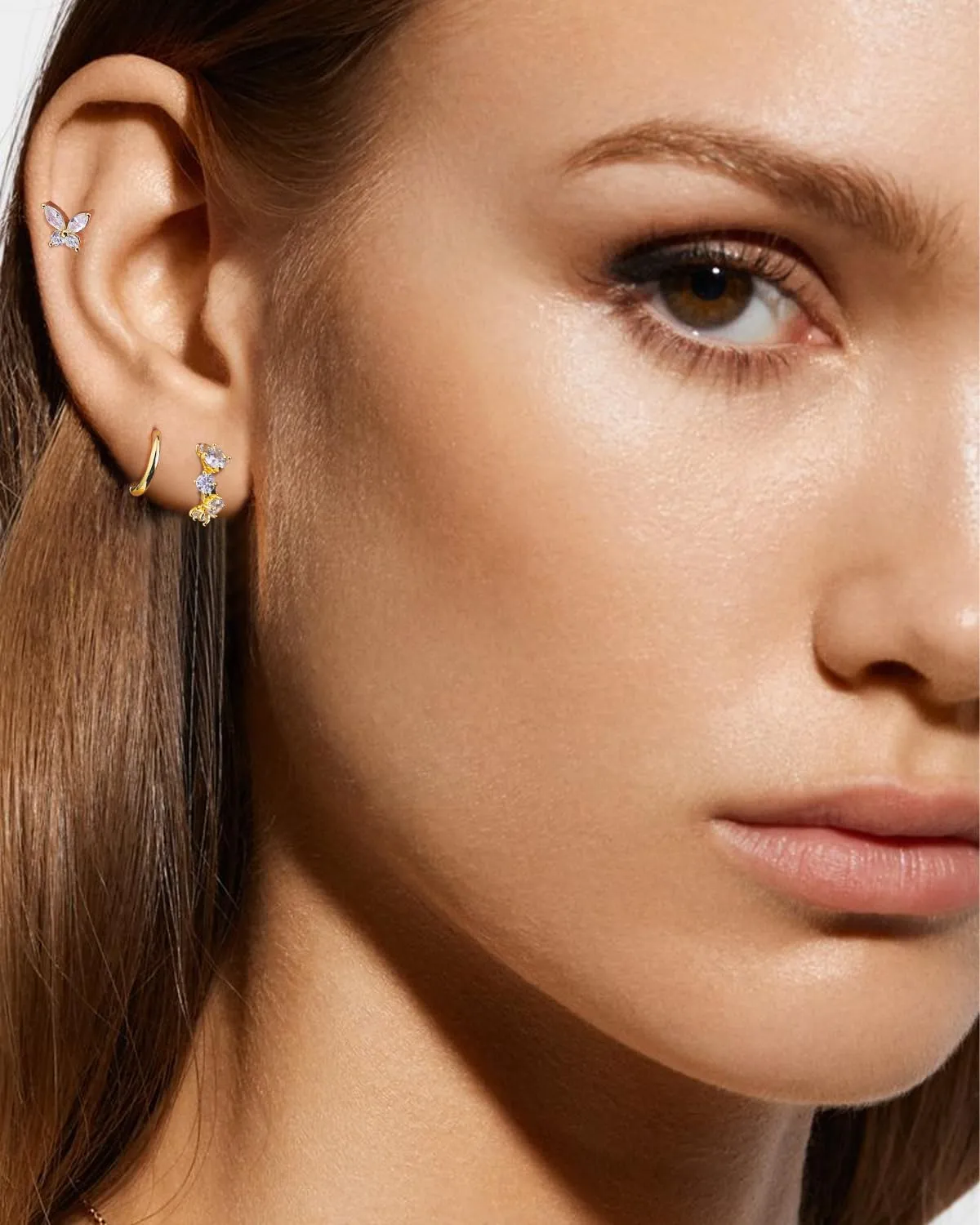WEDDINEN 925 Sterling Silver Small Hoop Earrings for Women 18K Gold Plated Cubic Zirconia Huggie Hoop Earrings Dainty Hypoallergenic Earrings