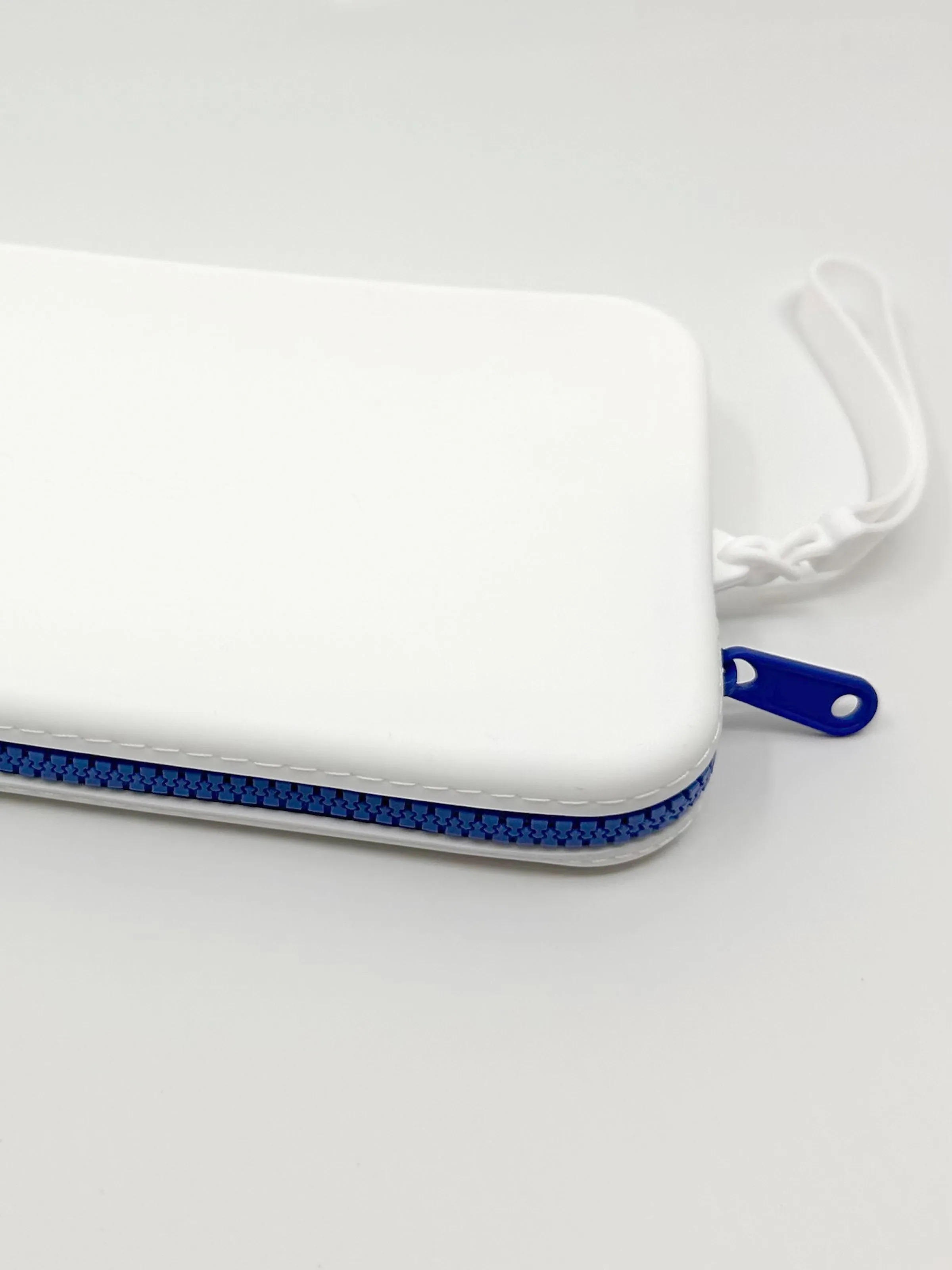 White Clutch with Dark Blue Zip
