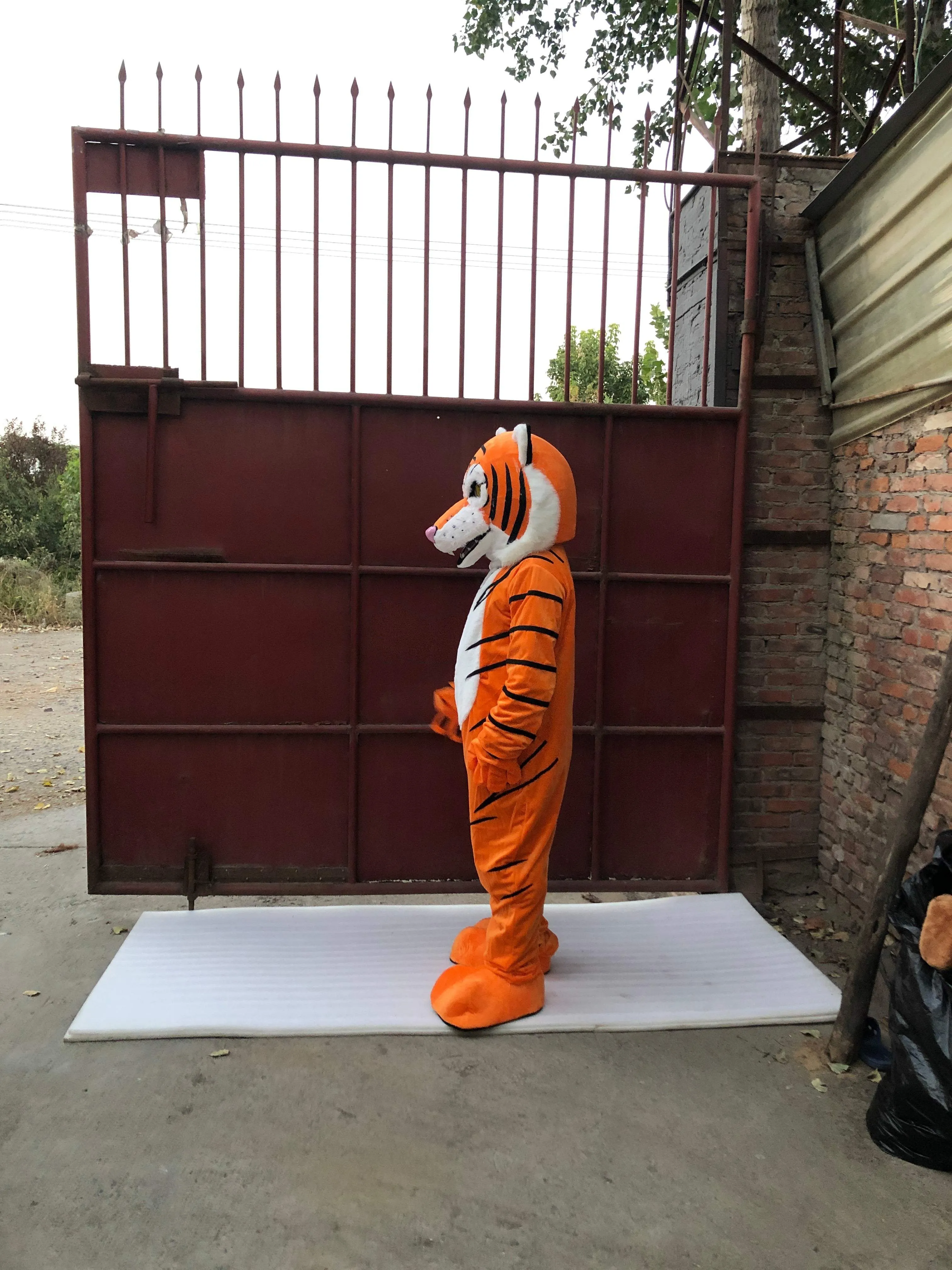 WildCat Tiger Mascot Costumes Carnival Party Cosplay Suit