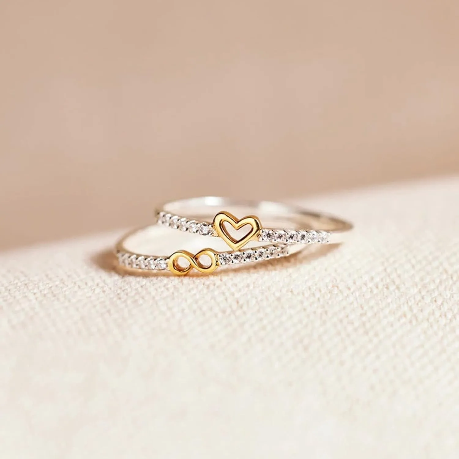 Women's Heart-Shaped Ring in Silver Gold Minimalist, Delicate Plain Band Stacking Midi Jewelry Proposal Rings